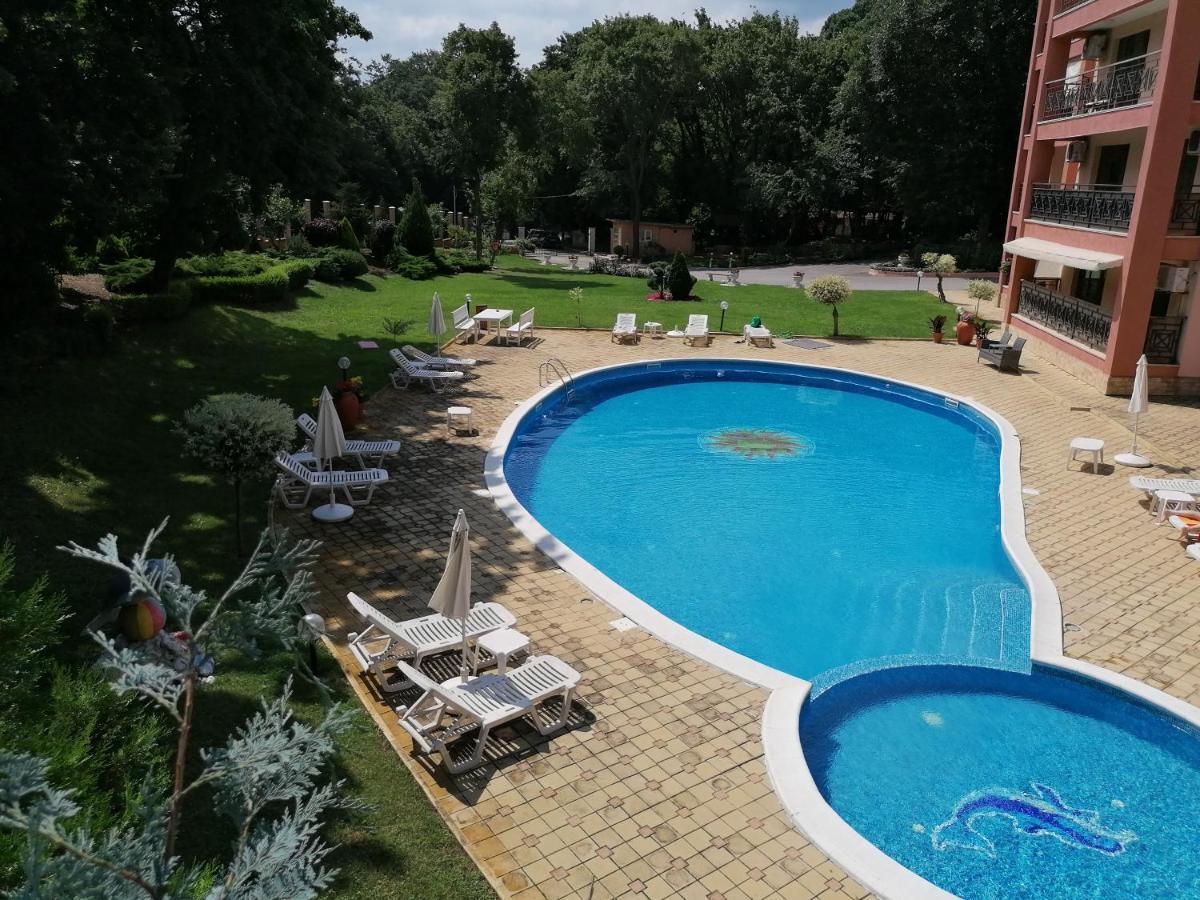 Sunrise Complex Apartments غولدن ساندز المظهر الخارجي الصورة